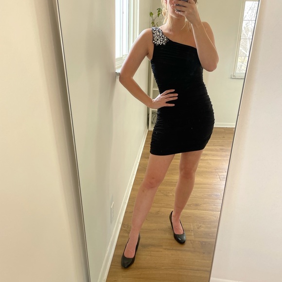 One shoulder black ruched dress/ homecoming dress/ club dress - Picture 2 of 14